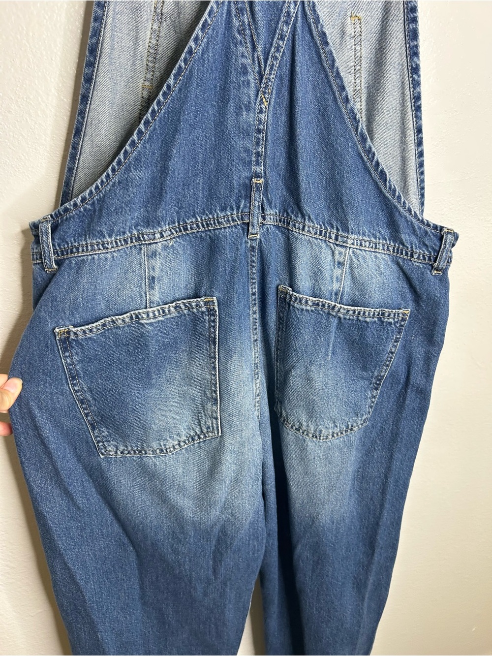 Free People 100% Cotton Ziggy Denim Straight Leg Overalls Medium Wash - Picture 12 of 15